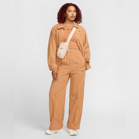 Nike Sportswear Everything Wovens Mid-rise Women’s Pants - Picture 7 of 11